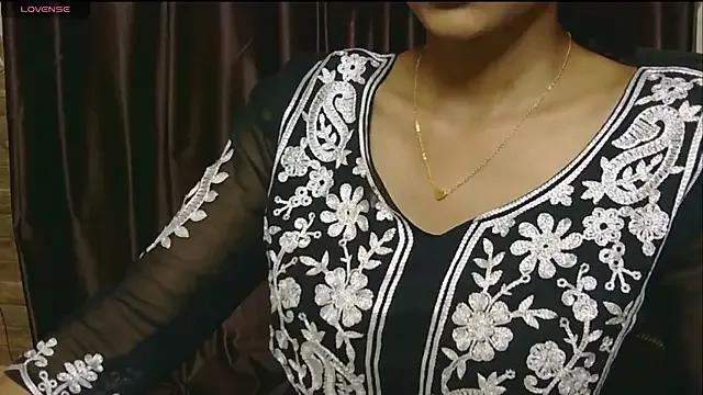 wow-simran — dance with public